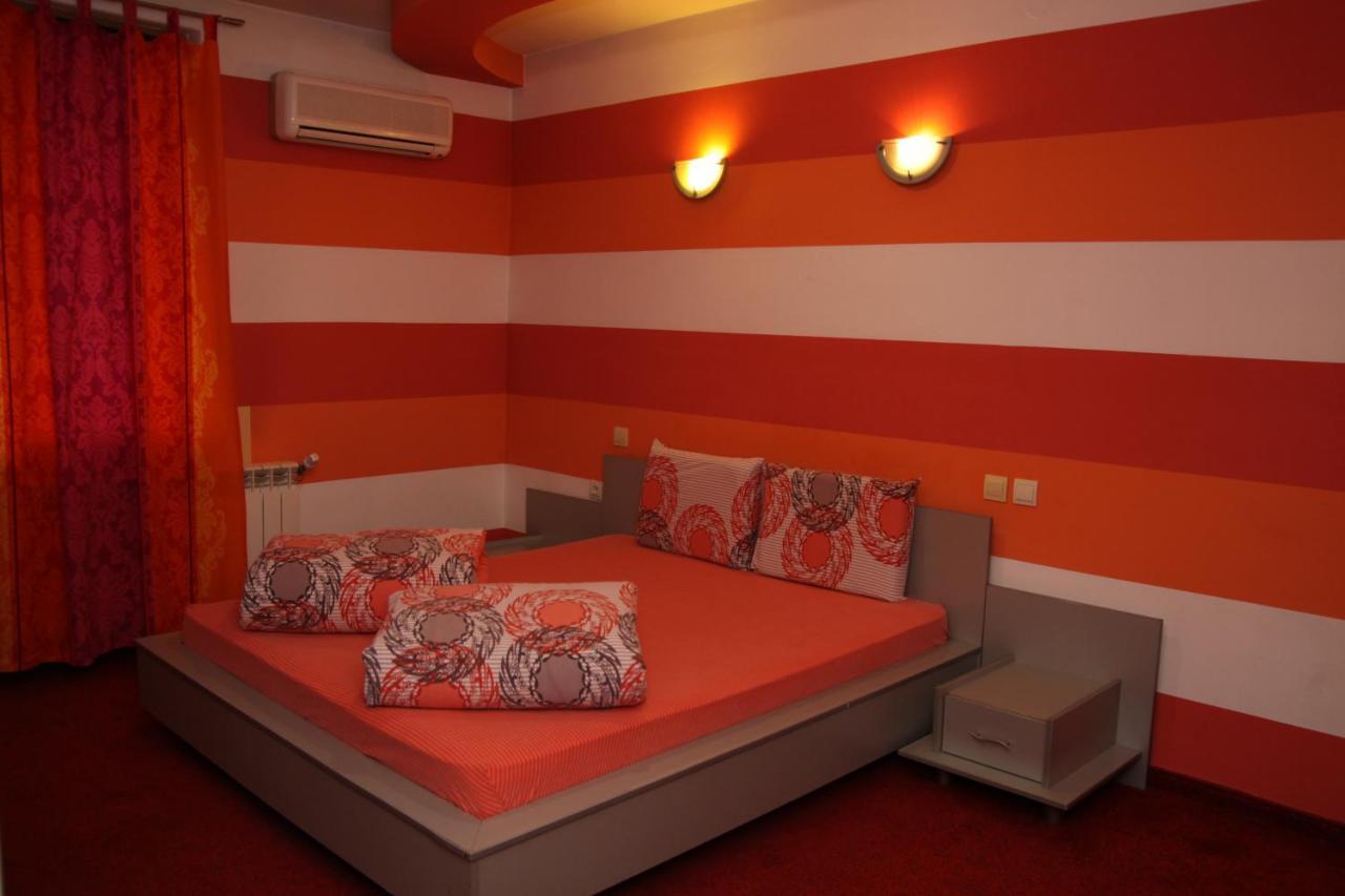 Hotel Color 아세노브그라드 외부 사진